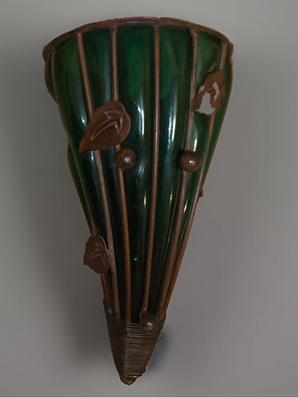 VTG Mid-Century Mexico Folk Art Hand Blown Green Glass Cornucopia Horn of Plenty